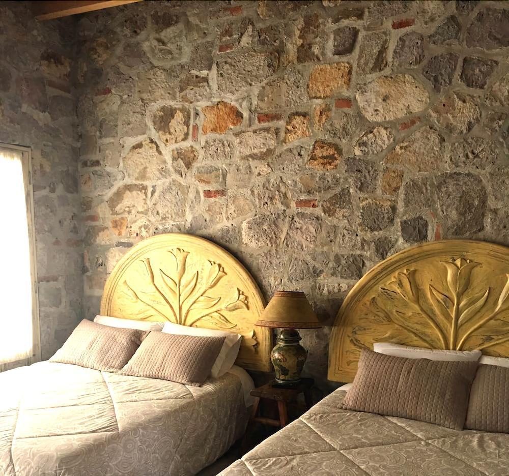 Bed and Breakfast Casa Liza Альенде Экстерьер фото