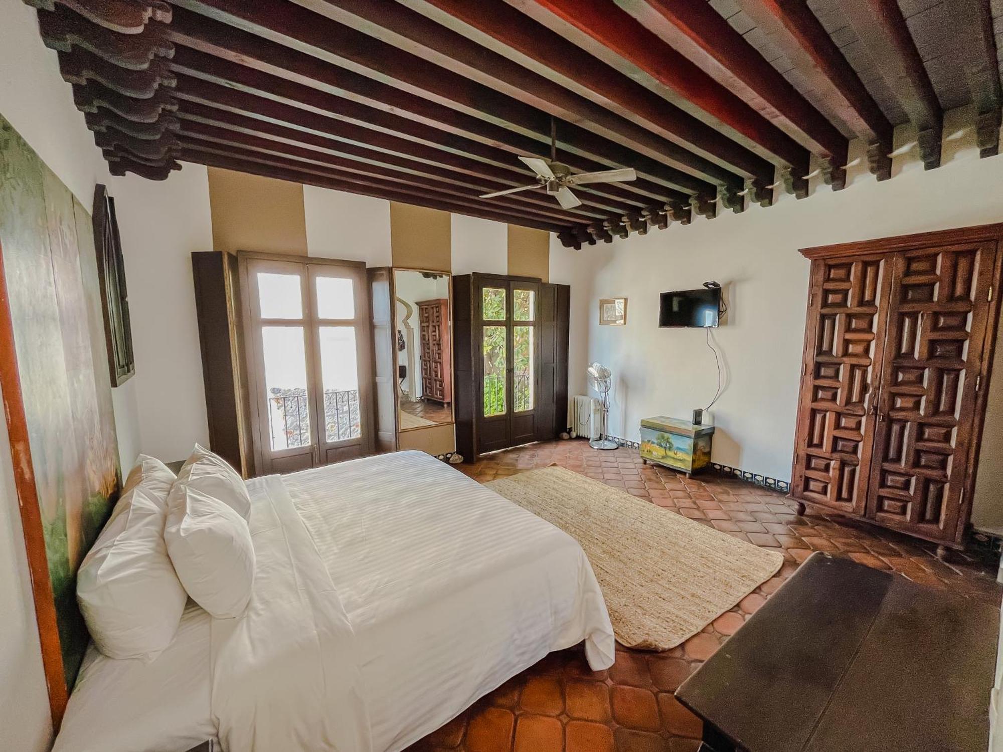 Bed and Breakfast Casa Liza Альенде Экстерьер фото