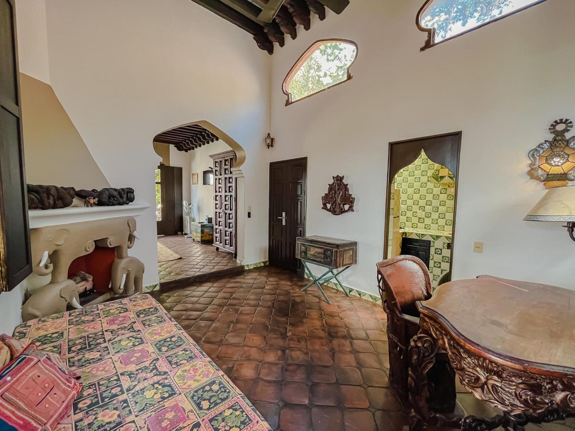 Bed and Breakfast Casa Liza Альенде Экстерьер фото